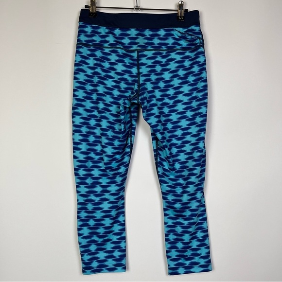 2/$30 Nike Relay Print Women’s Blue Capri Tights - Size M - Picture 11 of 13